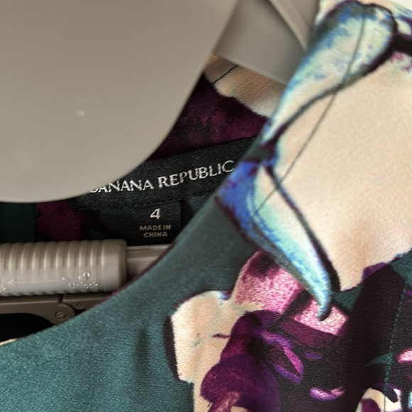 Green and purple dress with pockets! - Picture 5 of 7